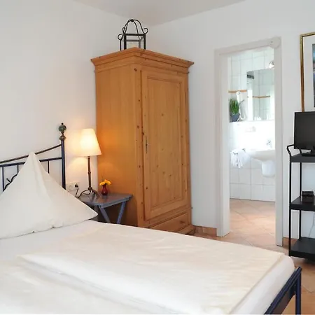 酒店 Restaurant Kaminstube